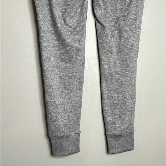 GapFit Brushed Tech Jersey Womens Small - Picture 6 of 9